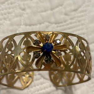 Vintage Gold Filigree Cuff Bracelet with Blue Center Stone